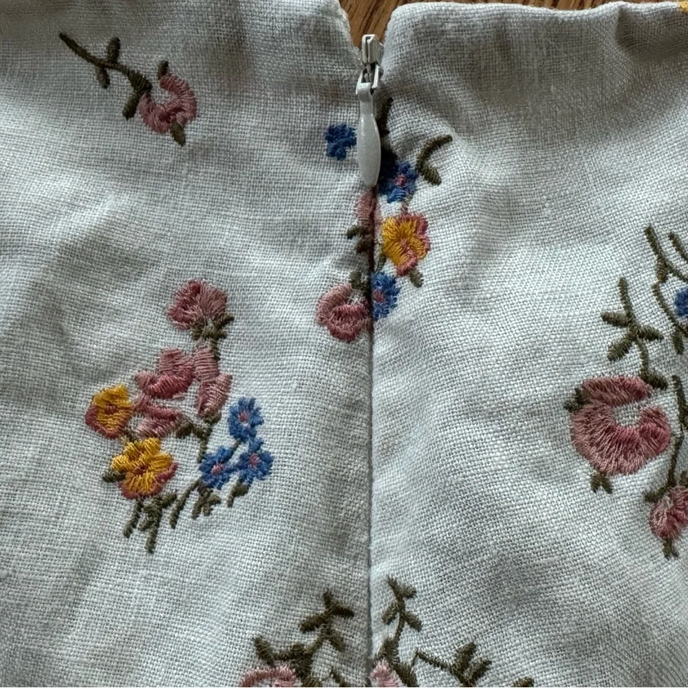 Reformation Floral Linen Pant - Picture 4 of 7